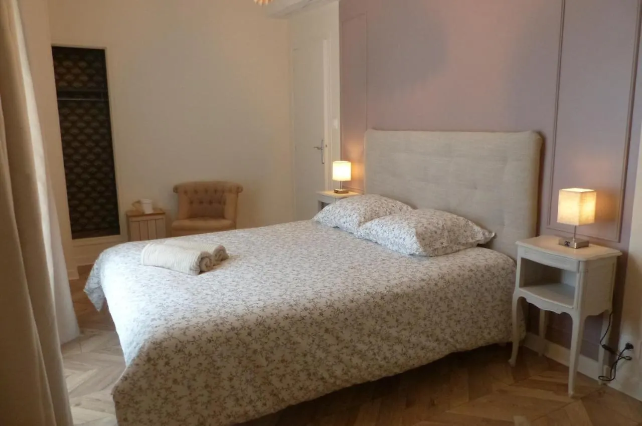 Maison D'Hotes Kercalow, Chambres D'Hotes Pleine-Fougères 0*,  Francia